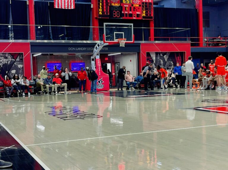 Courtside1