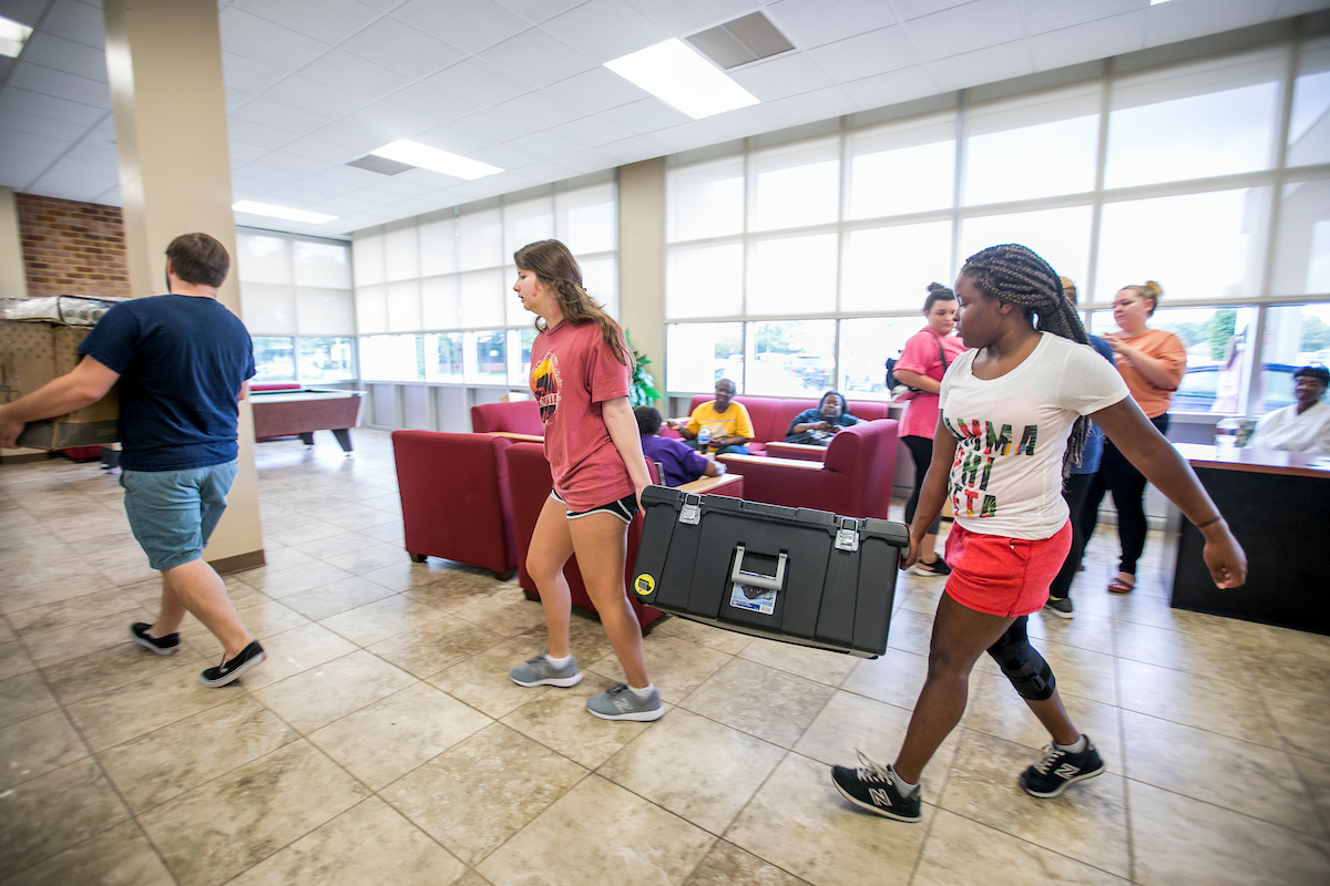 Move-In Day - Office of Residential Living