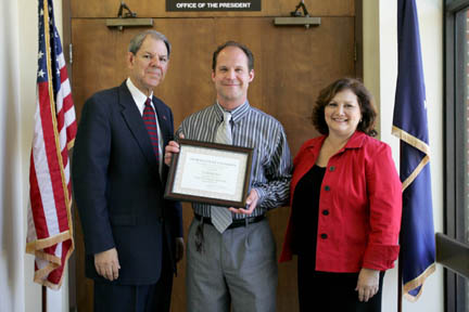 Academic Council Salutes Todd Keller