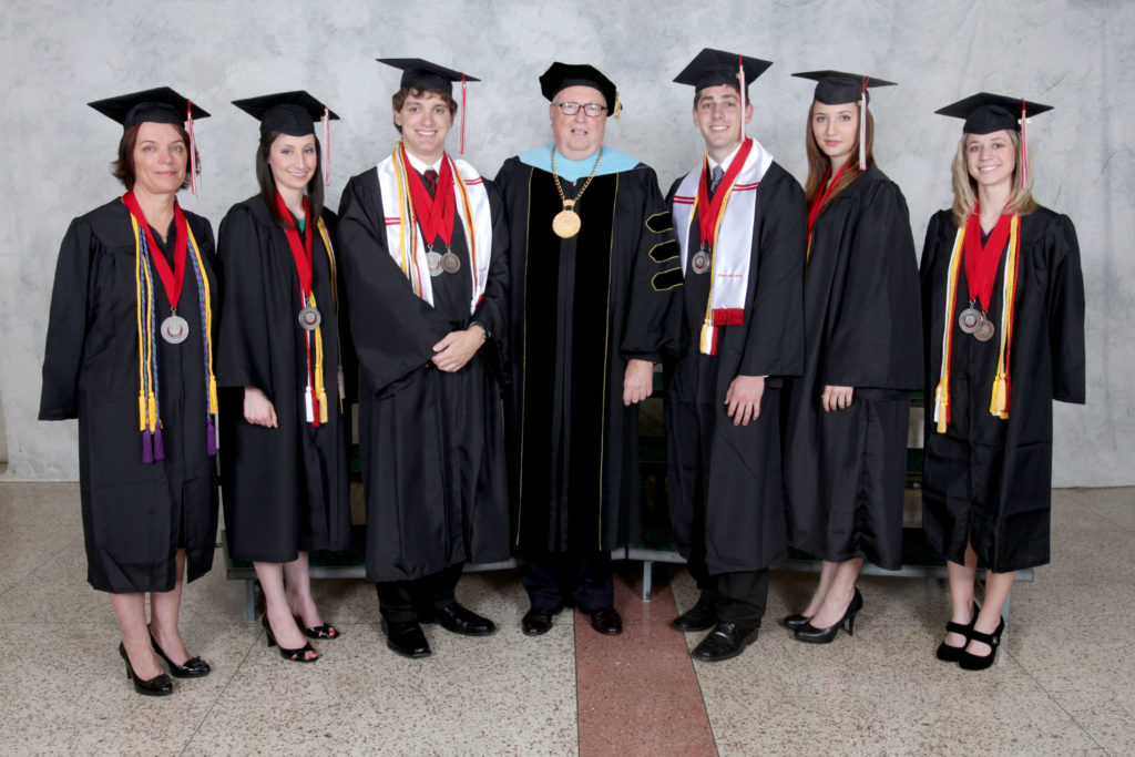 Nicholls awards 674 degrees during Its largest commencement - Nicholls News