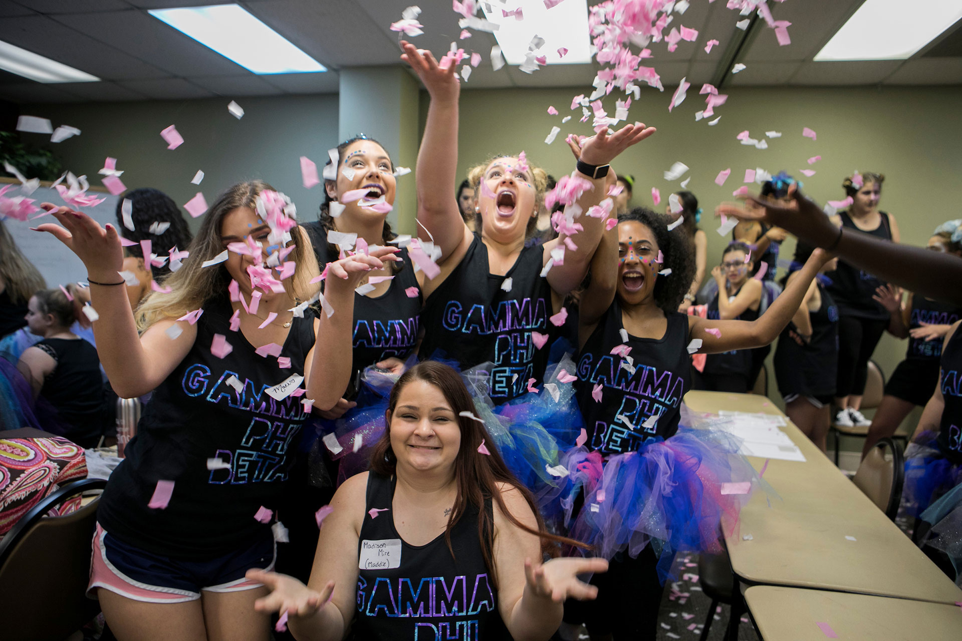 0818-sorority-bid-day-2017-096-web-greek