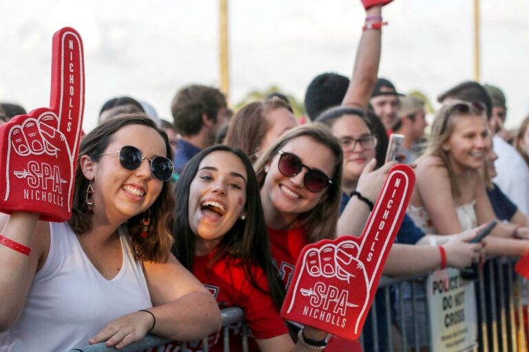 nicholls fans